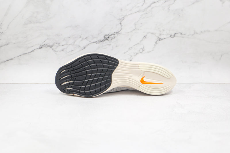 Nike ZoomX Vaporfly Next% 2 White Black